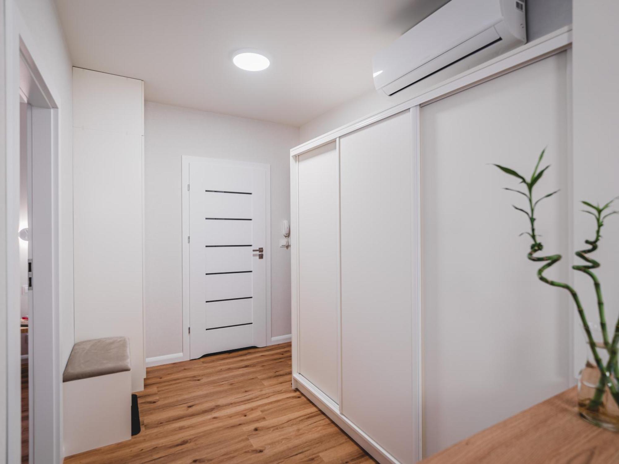 Zen Center Apartment - Free Parking Торунь Екстер'єр фото
